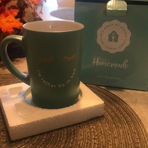 Ayesha Curry’s brand “I’d rather be in bed” mug